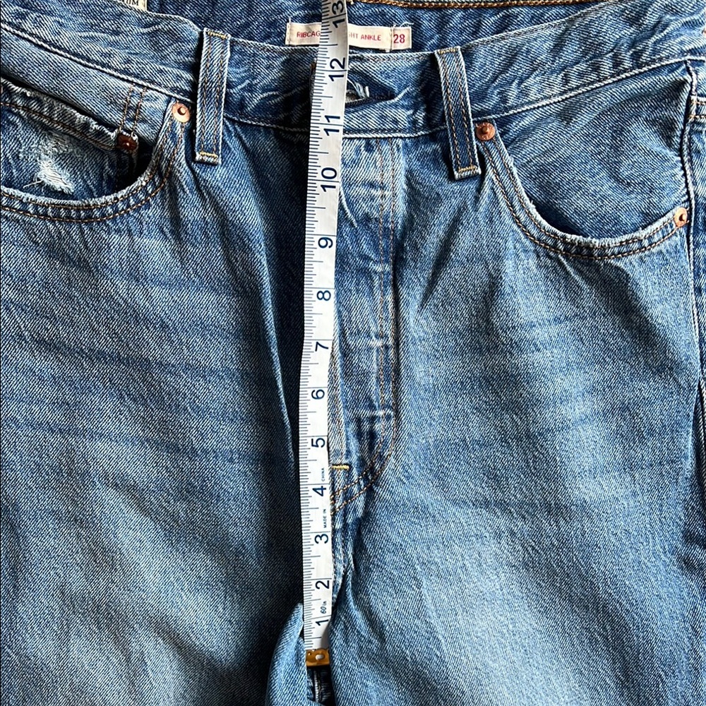 Levi’s rib cage straight ankle Jeans - Picture 8 of 11